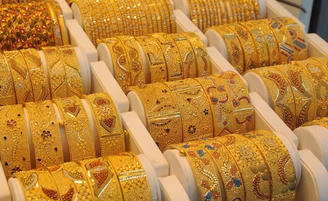 ثبات أسعار الذهب اليوم في السعودية وعيار 21 يسجل 129 ريال تريندات