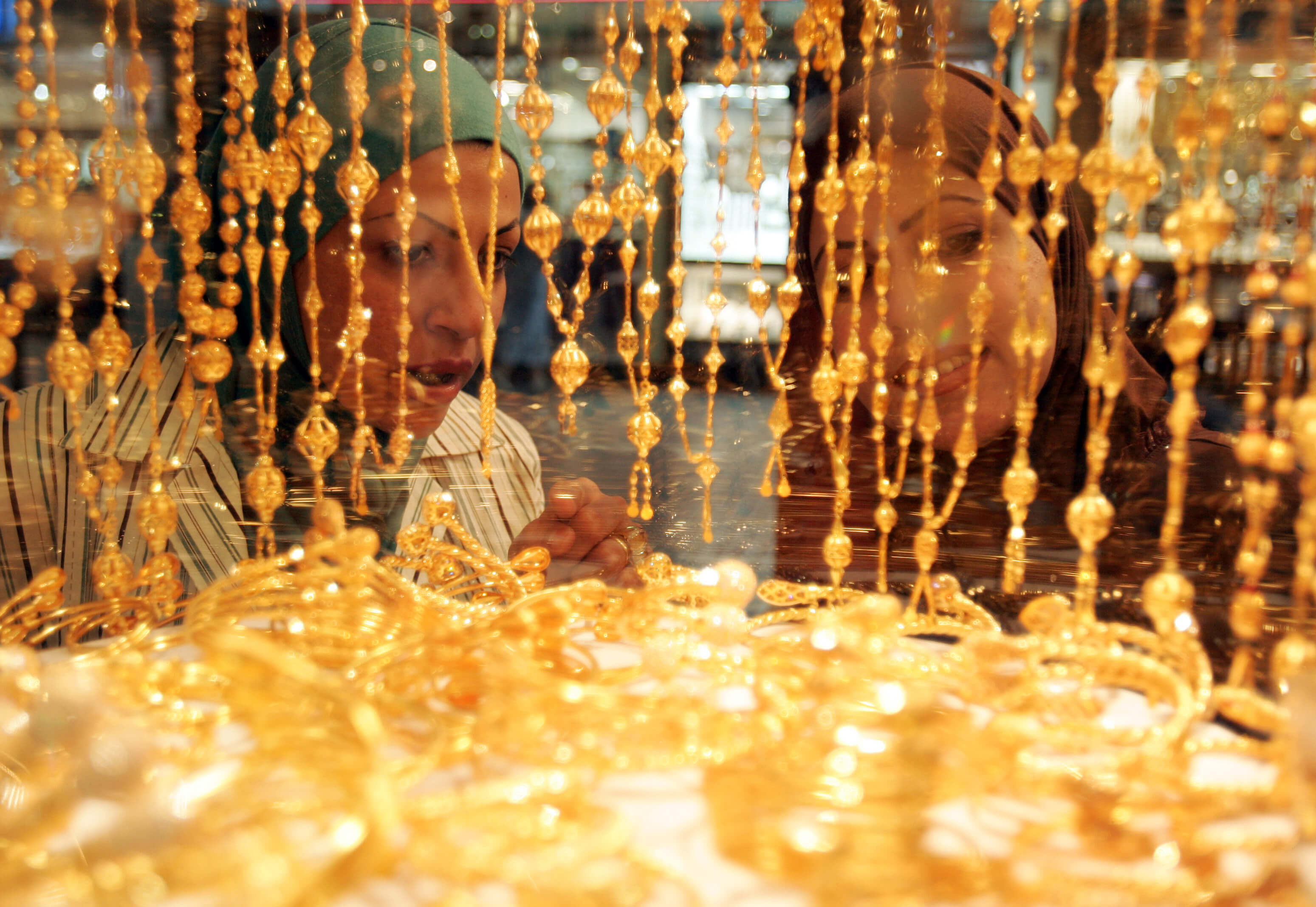 استقرار سعر الذهب اليوم الأحد 21 4 2019 في محلات الصاغة المصرية