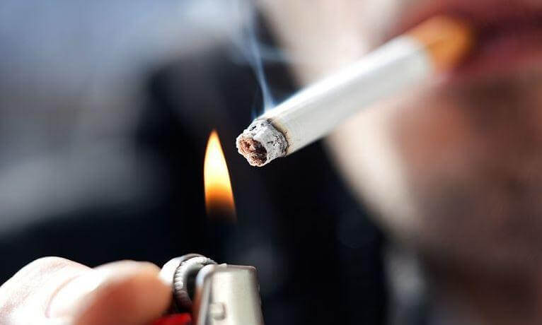 أضرار التدخين المدمرة على الصحة " للمدخن والمحيطين به"