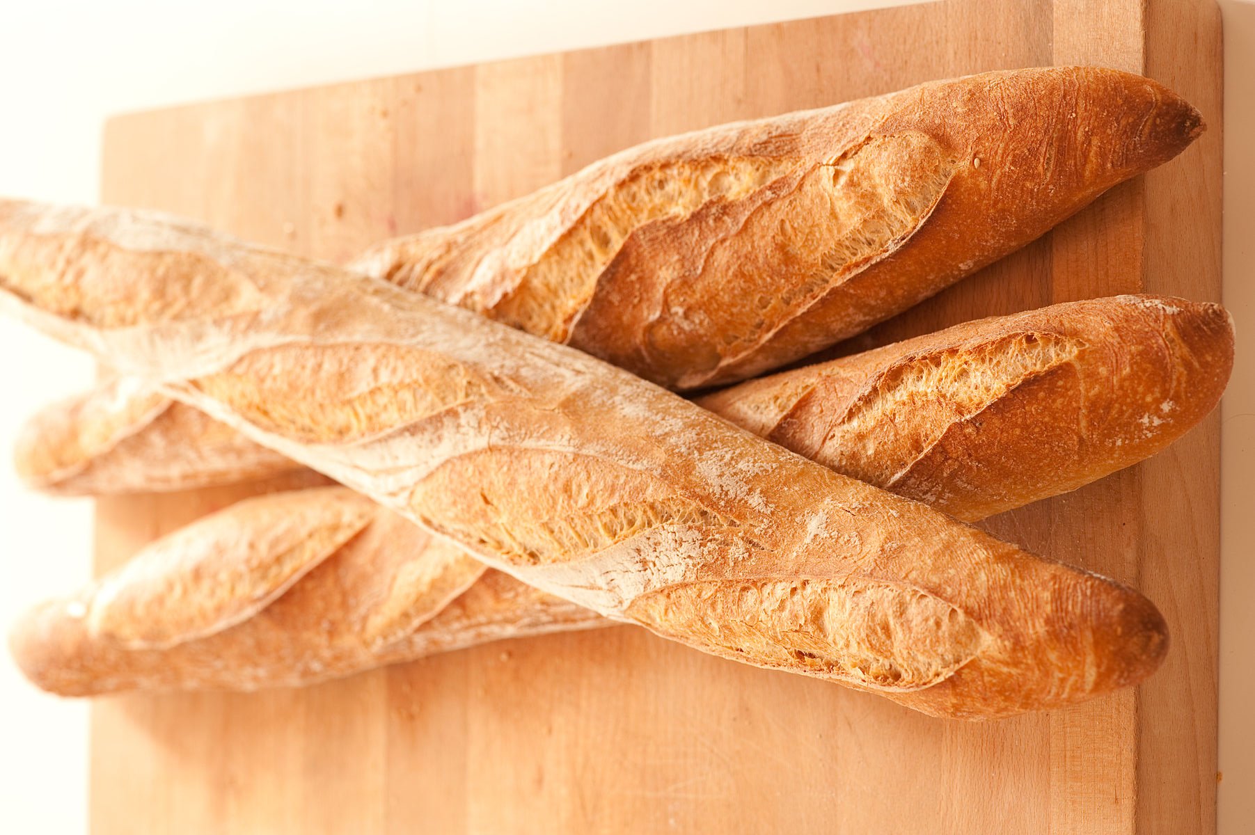 تعرف على السعرات الحرارية في جميع أنواع الخبز - تريندات