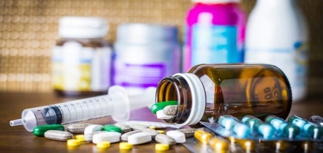 أدوية فيتامين أ ومصادره وتفاعلاته مع الأدوية الأخري