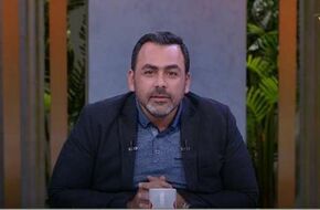 يوسف الحسيني على الهواء: «أنا مصاب بمتحور أوميكرون تقريبا»