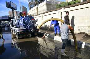 فصل شبكتي الأمطار عن الصرف لإزالة تجمعات المياه بالإسكندرية