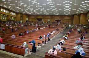 ٦٧ ألف طالبة وطالبة بجامعة سوهاج يواصلون أداء امتحاناتهم وسط اجراءات احترازية مشددة | أهل مصر