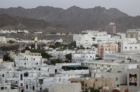 سلطنة عمان تعلن إجراءات جديدة لاحتواء كورونا