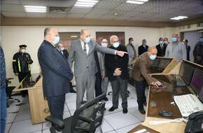 محافظ القاهرة يتفقد المنظومة الفنية والإنشتائية بـ«نفق الأزهر» 