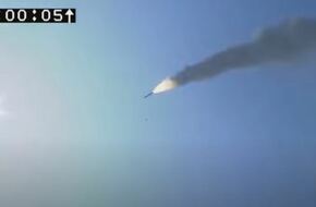 الهند تختبر بنجاح نسخة جديدة من صاروخ براموس المجنح