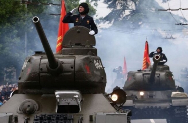 الحرب على الأبواب| أمريكا تُسلح أوكرانيا ضد القوات الروسية وألمانيا تتراجع خطوة