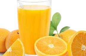تحذير غريب.. عصير البرتقال ممنوع للمصابين بـ أوميكرون