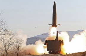 وكالة: كوريا الشمالية تعلن عن اختبار صواريخ بعيدة المدى