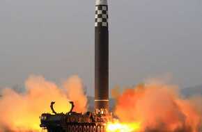 هاريس وصواريخ بيونغيانغ و"التنين الهادئ".. ثلاثية تشعل شرق آسيا