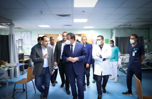 وزير الصحة يوجه بوضع برنامج زمني للانتهاء من الأعمال الإنشائية بمستشفى الأقصر الدولي