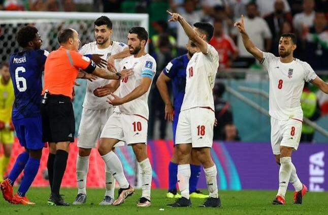 ترتيب المجموعة الثانية في كأس العالم قطر 2022.. خروج إيران