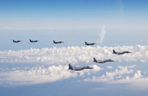 الدفاع الروسية: الدوريات الجوية المشتركة بين روسيا والصين ليست موجهة ضد دول ثالثة