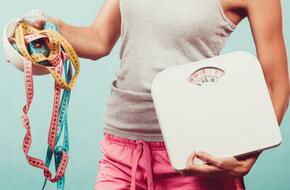 دراسة: تناول الحلويات على الإفطار يساعد في فقدان الوزن.. كيف يحدث ذلك؟