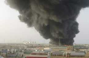 بالفيديو.. تفاصيل اندلاع حريق ضخم في ميناء سواكن السوداني
