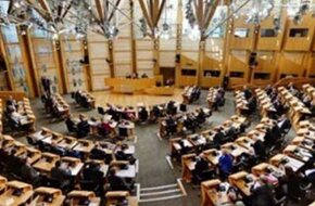 اسكتلندا تقرر إجراء استفتاء استشاري على الاستقلال خريف العام المقبل
