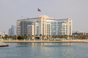 الإمارات تتضامن وتعزي الجزائر في ضحايا الحرائق