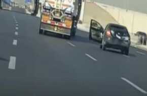 «ما فعله سائق النقل خطأ كبير» اللواء مدحت قريطم عن الشخص المتهور على طريق السويس (فيديو) | المصري اليوم