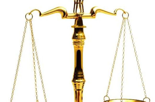 خبير قانوني: قانون العقوبات حدد الفارق بين جريمتي توظيف الأموال والنصب