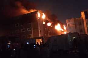حريق في مصنع للصباغه في مدينة العبور (صور) | المصري اليوم