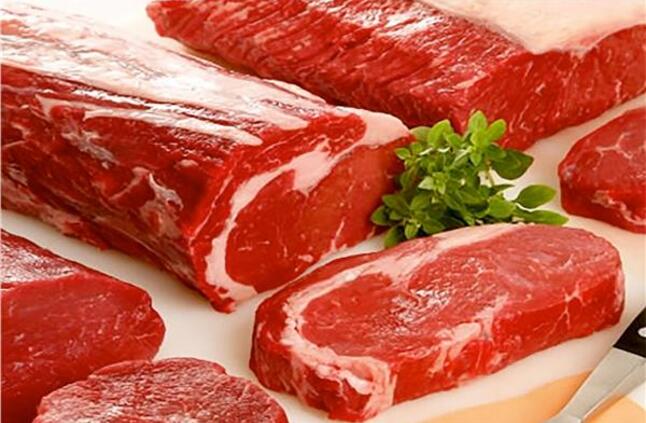 أسعار اللحوم الحمراء اليوم 15 أبريل 2024