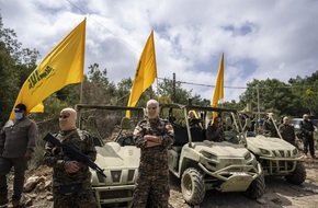 حزب الله يتبنى هجومًا على شمال إسرائيل .. وجيش الاحتلال يرد