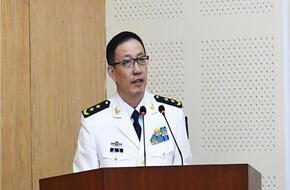 وزير الدفاع الصيني يوجه تحذيرا إلى نظيره الأمريكي