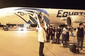مصر للطيران تستأنف رحلاتها الجوية من وإلى دبي - صوت الأمة