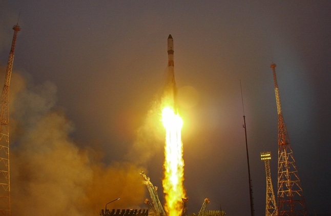 ماسك متشوق لعرض صاروخ روسي متعدد الاستخدام منافس لصواريخ Falcon 9