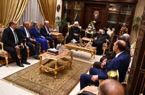 وزير الأوقاف ومحافظ جنوب سيناء يزوران أسقف المحافظة بعد عودته من رحلة علاج في الخارج