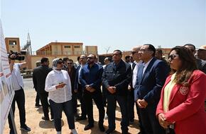 رئيس الوزراء يتفقد أعمال إنشاء مبنى ديوان عام محافظة دمياط وتطوير المنطقة المُحيطة 