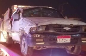 مصرع سائق بحادث تصادم سيارتين نقل بالصحراوي الغربي بسوهاج | أهل مصر