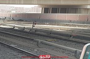 سقوط سيارة من أعلى كوبري مترو روض الفرج.. صور | الحوادث | الطريق