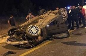 إصابة 10 أشخاص فى حادث انقلاب سيارة بطريق أبو الحسن الشاذلى بأسوان