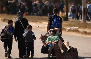 عائلات فلسطينية تنزح من شمال غزة وسط تهديدات جيش الاحتلال باستهدافها