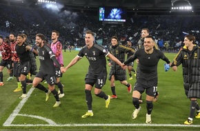 يوفنتوس يبلغ نهائي كأس إيطاليا رغم خسارته أمام لاتسيو (فيديو)