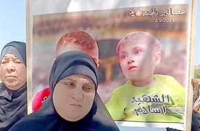 والدة الطفلين المقتولين على يد جارهما: «كانوا أول فرحتي» | المصري اليوم