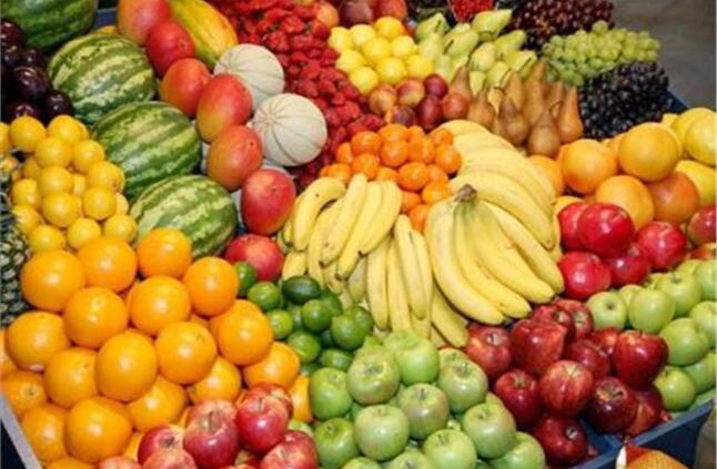 أسعار الفاكهة في سوق العبور اليوم 25 أبريل 2024