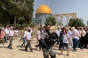 مصادر فلسطينية: أكثر من 900 مستعمر اقتحموا المسجد الأقصى في ثالث أيام عيد الفصح اليهودي