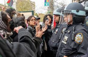 شرطة بواشطن تعتقل أكثر من 100 طالب خلال احتجاج مؤيد لفلسطين في كلية إيمرسون