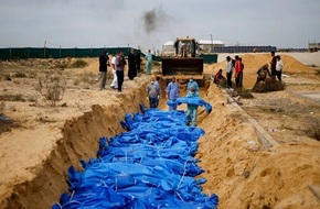 العفو الدولية: المقابر الجماعية بغزة تستدعي ضمان الحفاظ على الأدلة