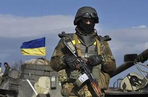 بعد الموافقة الأمريكية على مزيد من المساعدات.. تفاؤل حذر بين قادة الجيش الأوكراني