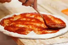 طريقة عمل البيتزا السريعة في المنزل بالخطوات التفصيلية | المرأة والصحة | الصباح العربي