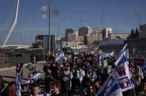 تايمز أوف إسرائيل: تل أبيب مستعدة لتغيير مطلبها للإفراج عن 40 رهينة