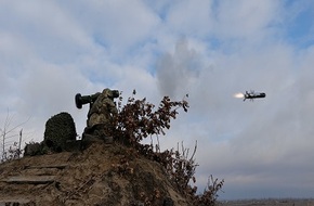 رئيس أوكرانيا يطلب المزيد من أنظمة الدفاع الجوي في اجتماع مع الحلفاء