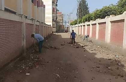 محافظ كفر الشيخ يتابع أعمال المرحلة الأولى لرصف عدد من شوارع مدينة فوه | المصري اليوم