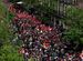 آلاف المتظاهرين يطالبون رئيس الوزراء الإسباني بعدم تقديم استقالته
