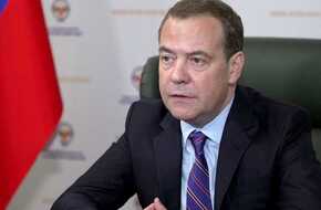 ميدفيديف: روسيا قد تستولي على أصول مستثمرين أمريكيين | المصري اليوم