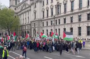 انطلاق مسيرة ضخمة تضامنا مع غزة من أمام مبنى البرلمان البريطاني